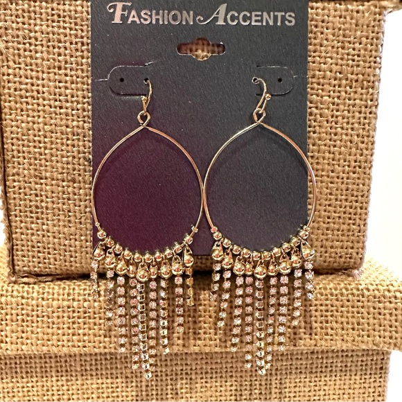 NWT Fashion Accents Earrings gold tone w/ clear rhinestone chain dangles - Picture 1 of 10